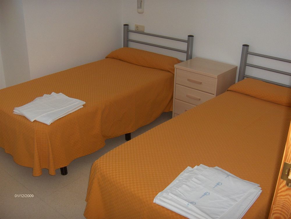 Inturjoven Hostel *
